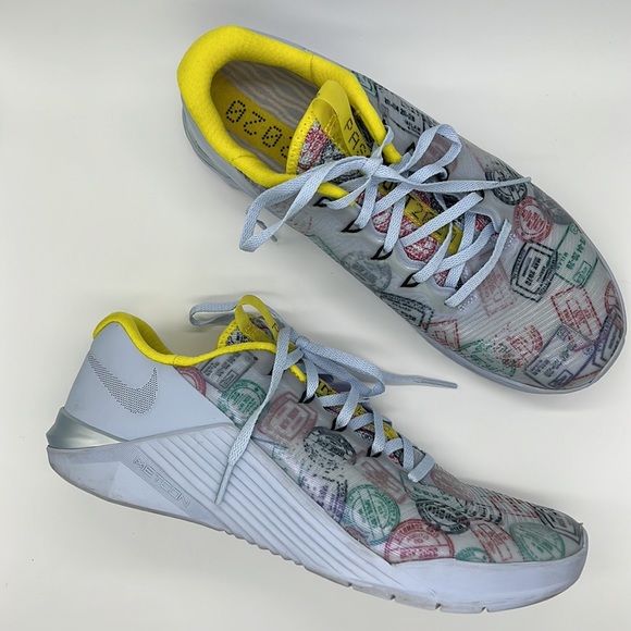 Nike Shoes | Nike Womens Metcon 5 Amp Hydrogen Passport Shoes Sz 10 | Color: Blue/Gold | Size: 10 | Mrspoor's Closet